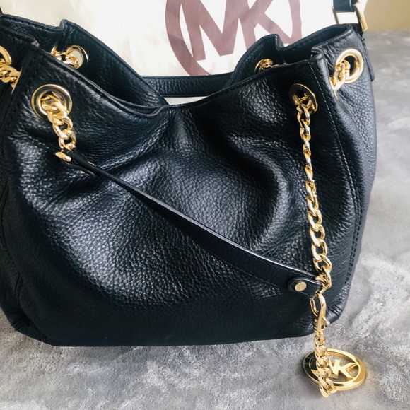 Michael Kors Handbags - Michel Kors leather handbags